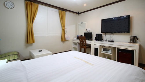 Cherbourg Hotel Cshonan Kültér fotó