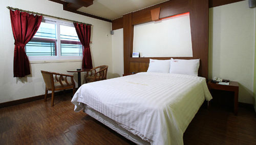 Cherbourg Hotel Cshonan Kültér fotó